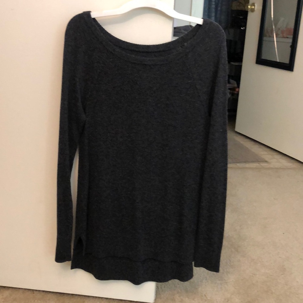 Gray American eagle sweater
